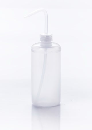 Wash Bottle Narrow Mouth LDPE / Polypropylene Closure 500 mL (16 oz.)