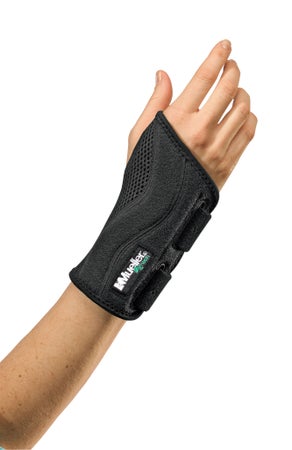 Wrist Brace Mueller® Green Plastic / Spandex Left Hand Black Large / X-Large