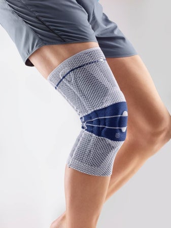 Knee Support GenuTrain® Size 4 Without Fastening 14-1/2 to 15-3/4 Inch Below Knee Circumference / 18-1/2 to 19-3/4 Inch Above Knee Circumference Left or Right Knee