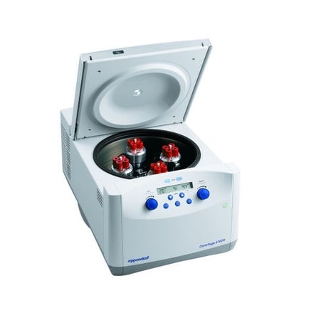 Refrigerated Benchtop Centrifuge Eppendorf™ Model 5702R 4 Place Swinging Bucket Rotor Adjustable Speed 100 to 4,400 RPM (Increments of 100) / 3,000xG Max RCF