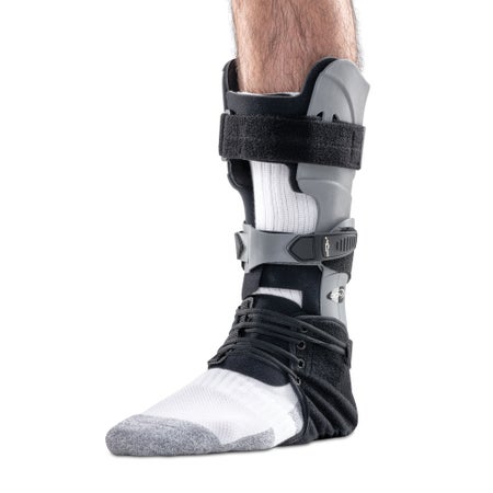 Ankle Support DonJoy® Velocity™ Medium Hook and Loop Strap Closure / Ski Buckle Closure / Single-Pull Lace Closure Right Ankle