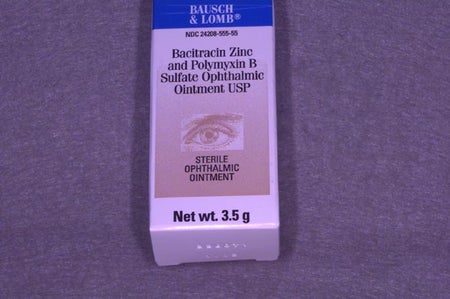 Bausch & Lomb Bacitracin Zinc / Polymyxin B Sulfate 500 Unit - 10,000 Unit / Gram Ophthalmic Ointment 3.5 Gram