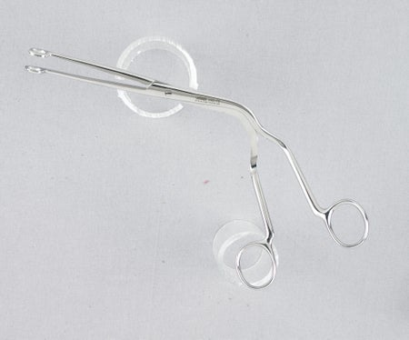 Catheter Forceps Vantage® Magill 9 Inch Length Floor / Office Grade Pakistani Stainless Steel NonSterile NonLocking Finger Ring Handle Straight Fenestrated Serrated Oval Tips