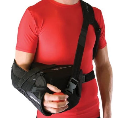 Sling with Abduction Pillow DonJoy® UltraSling® III ER Small Foam / Mesh / Nylon / Polyester Buckle Closure / Hook and Loop Strap Closure Left Arm
